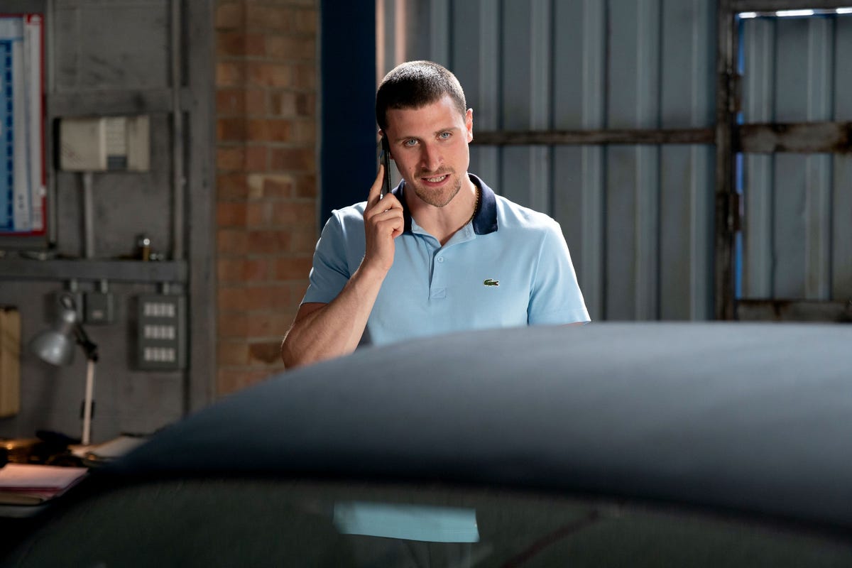 EastEnders spoiler: Harry makes a worrying discovery