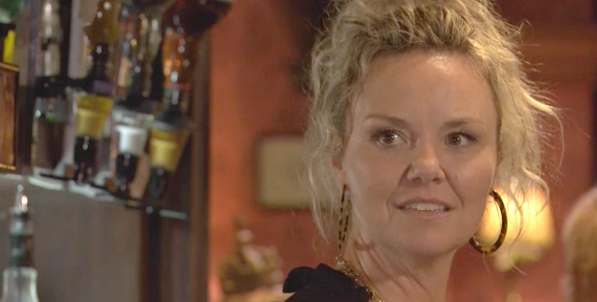 Eastenders Janine Butcher Reveals Pregnancy In Shock Scene