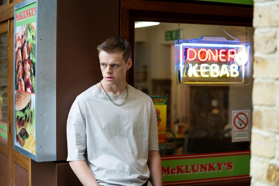 oscar, eastenders