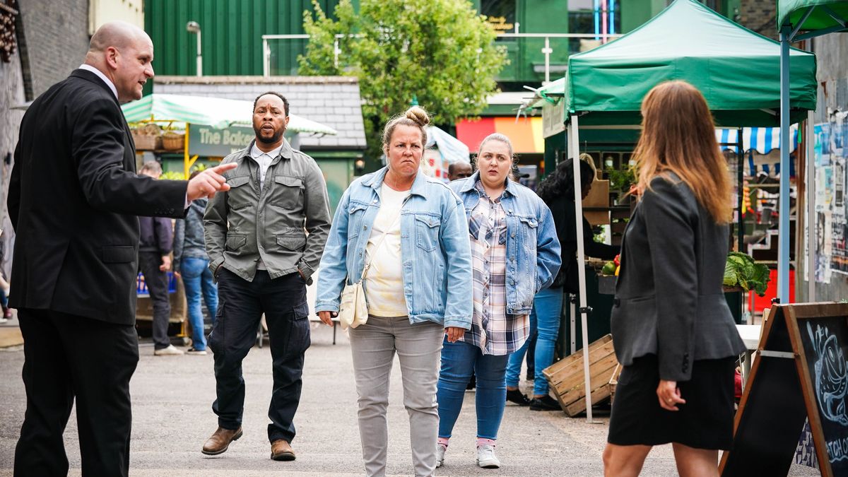 preview for EastEnders Soap Scoop! Mick and Linda's secret under threat