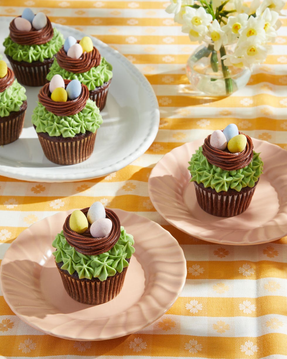 easter nest cupcakes