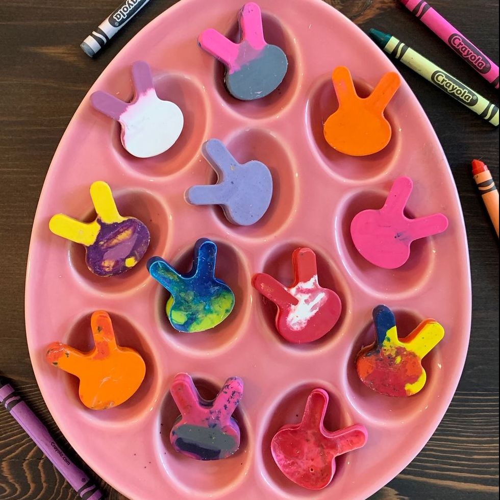 easter crafts bunny crayons