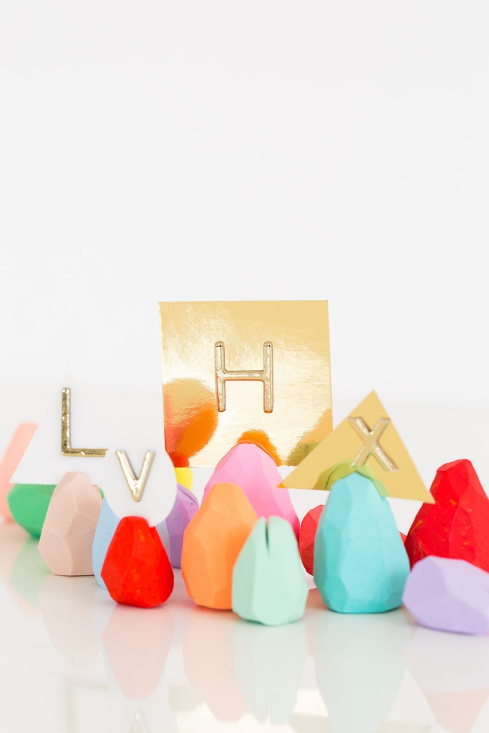 Easter Decorations Faceted Easter Eggs Place Card Holders