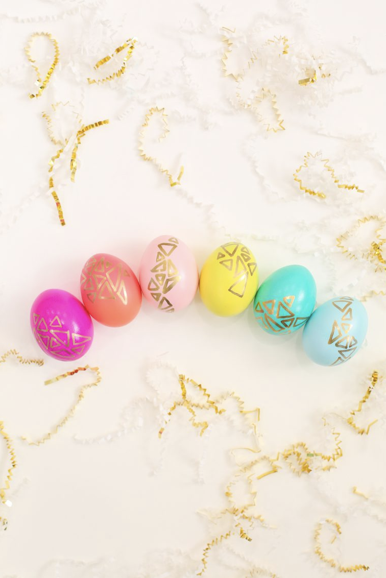 easter egg painting ideas — gold geometric easter eggs