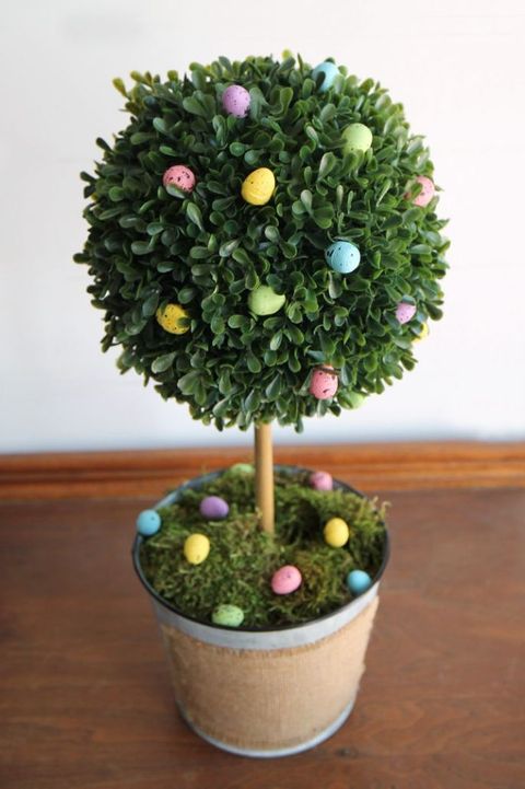 easter decorations like a topiary