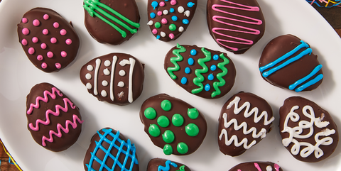 chocolate covered oreos decorated to look like easter eggs