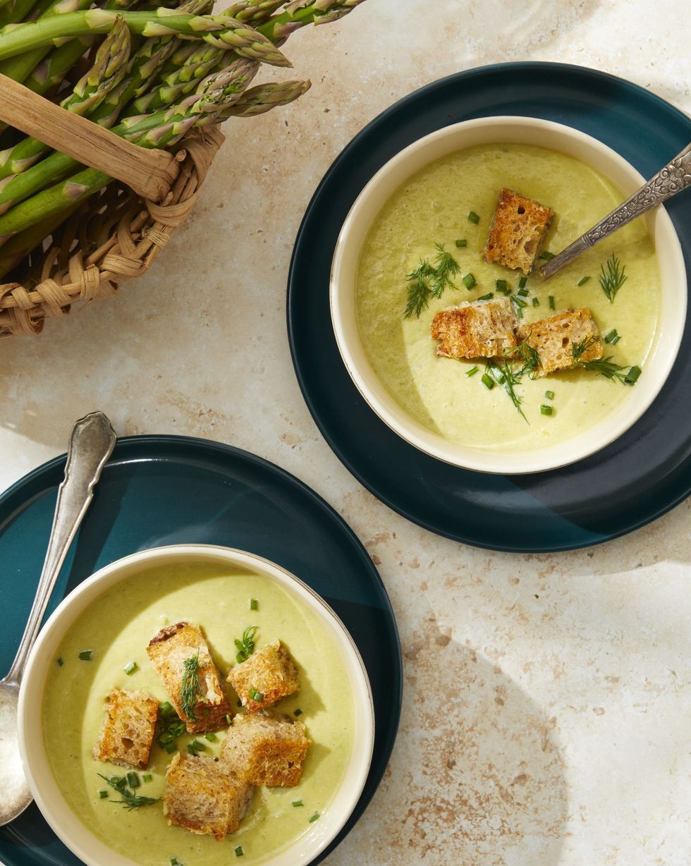 cream of asparagus soup with parmesan croutons
