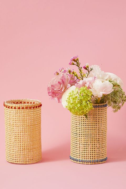 easter table decor woven vase
