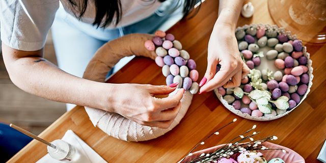 10 Best Easter Wreath Kits To Decorate