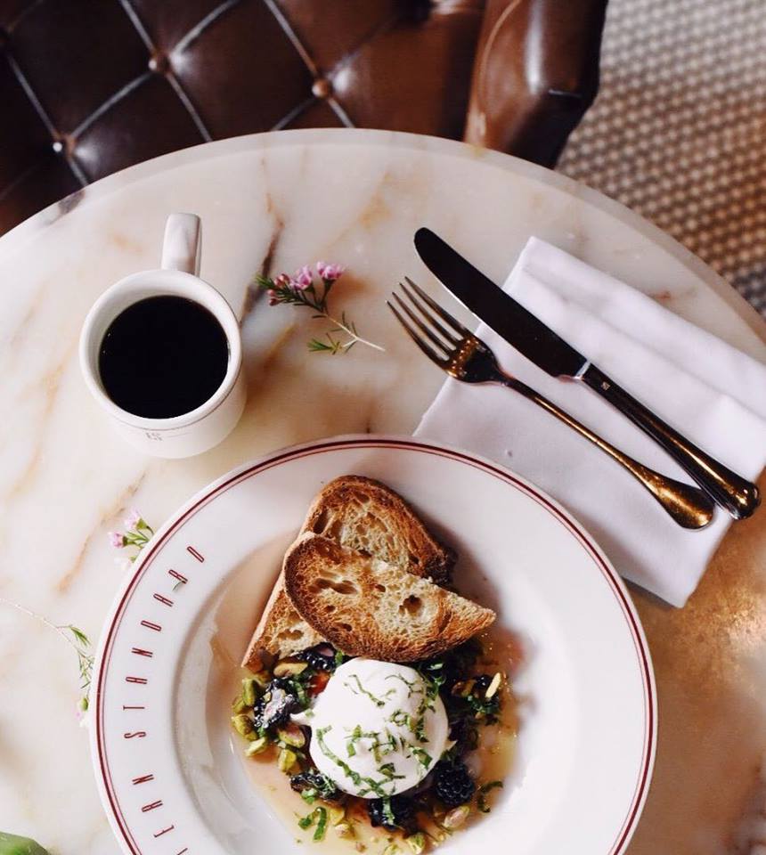 Dish, Food, Brunch, Cuisine, Breakfast, Meal, Ingredient, Comfort food, À la carte food, Poached egg, 