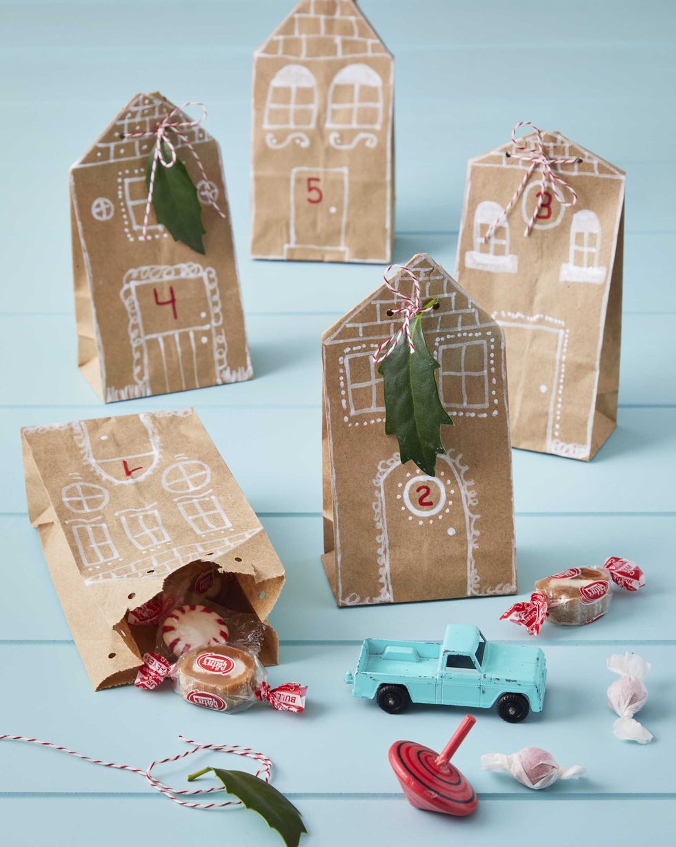 7 Cute Crafts with Old Christmas Cards - Family Focus Blog