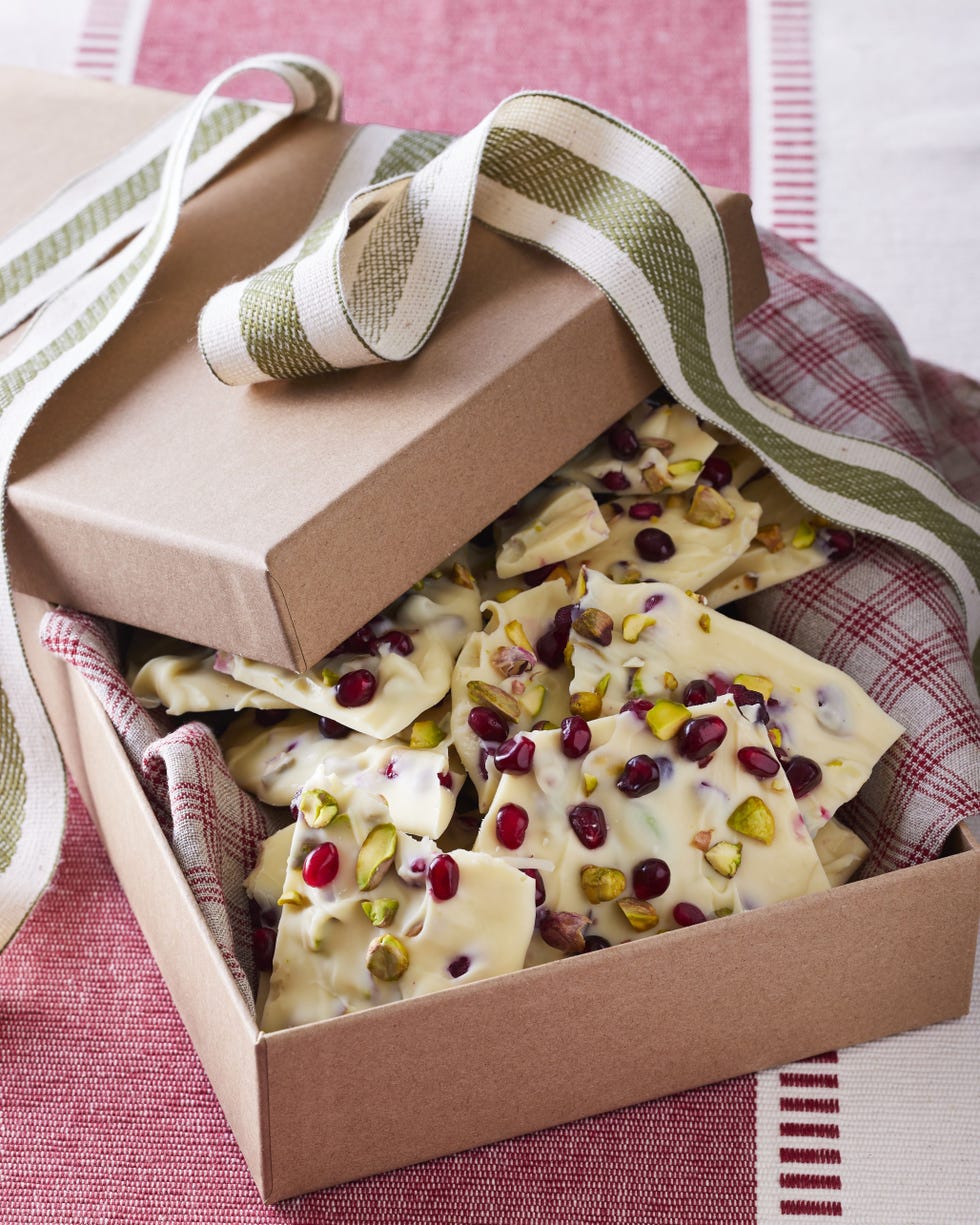 White chocolate, pomegranate peel, pistachio