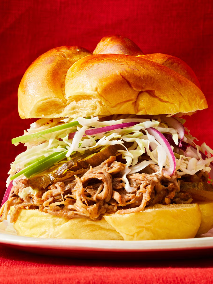applesauce pulled pork sandwiches