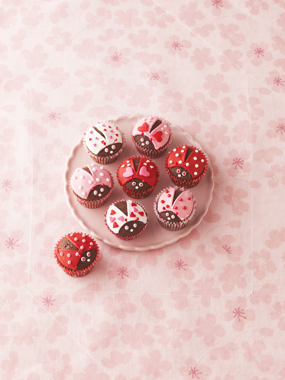 red and pink ladybug cupcakes for valentine's day