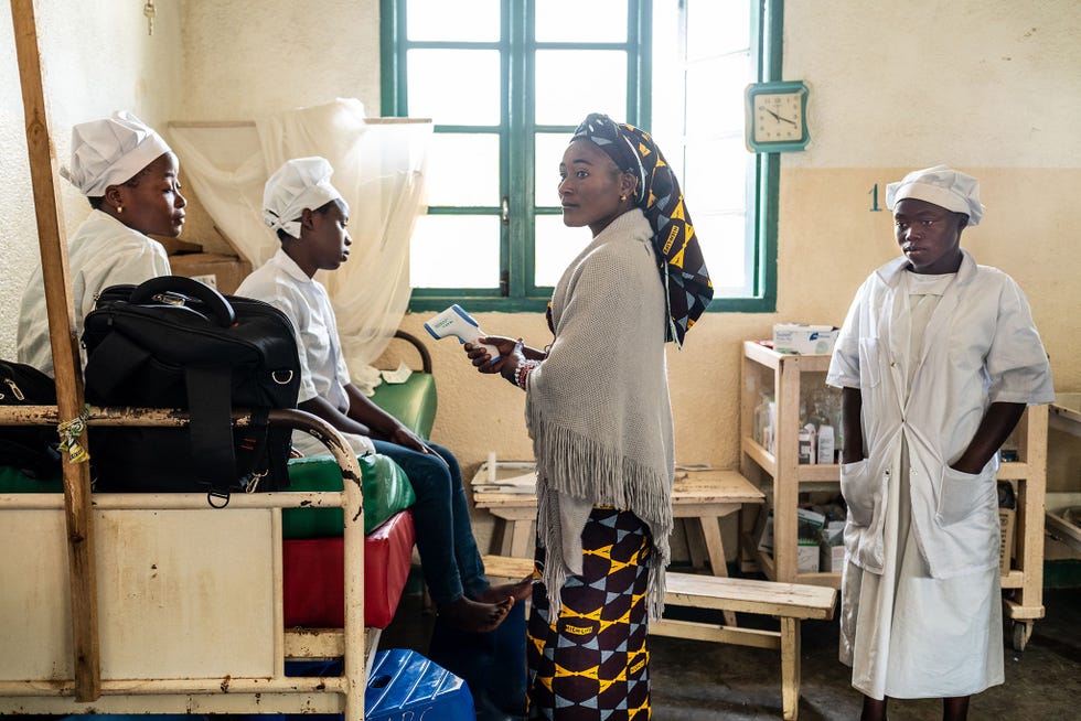 Een team dat contacten van ebolapatinten opspoort werkt in maart 2019 in Butembo Het opsporen van deze contacten is een van de manieren om ketens van ziekteoverdracht te onderbreken en uitbraken van het ebolavirus in te dammen