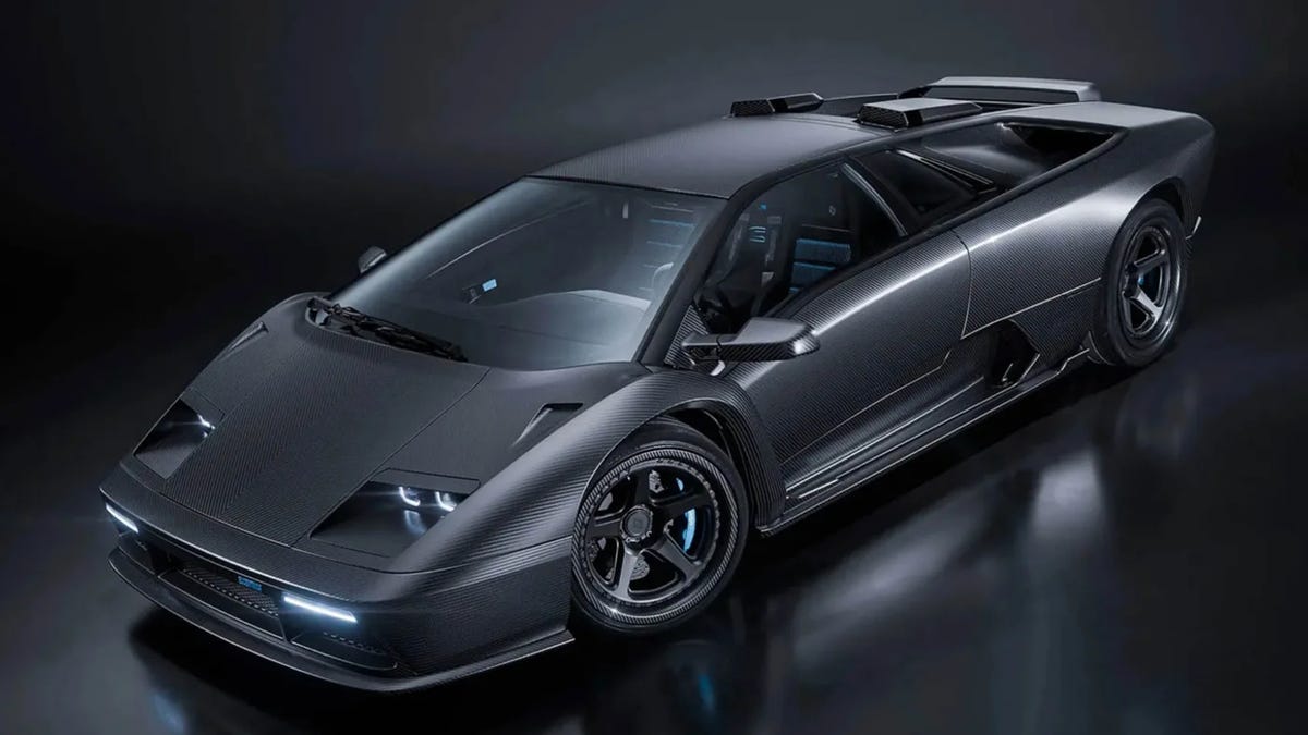 www.caranddriver.com