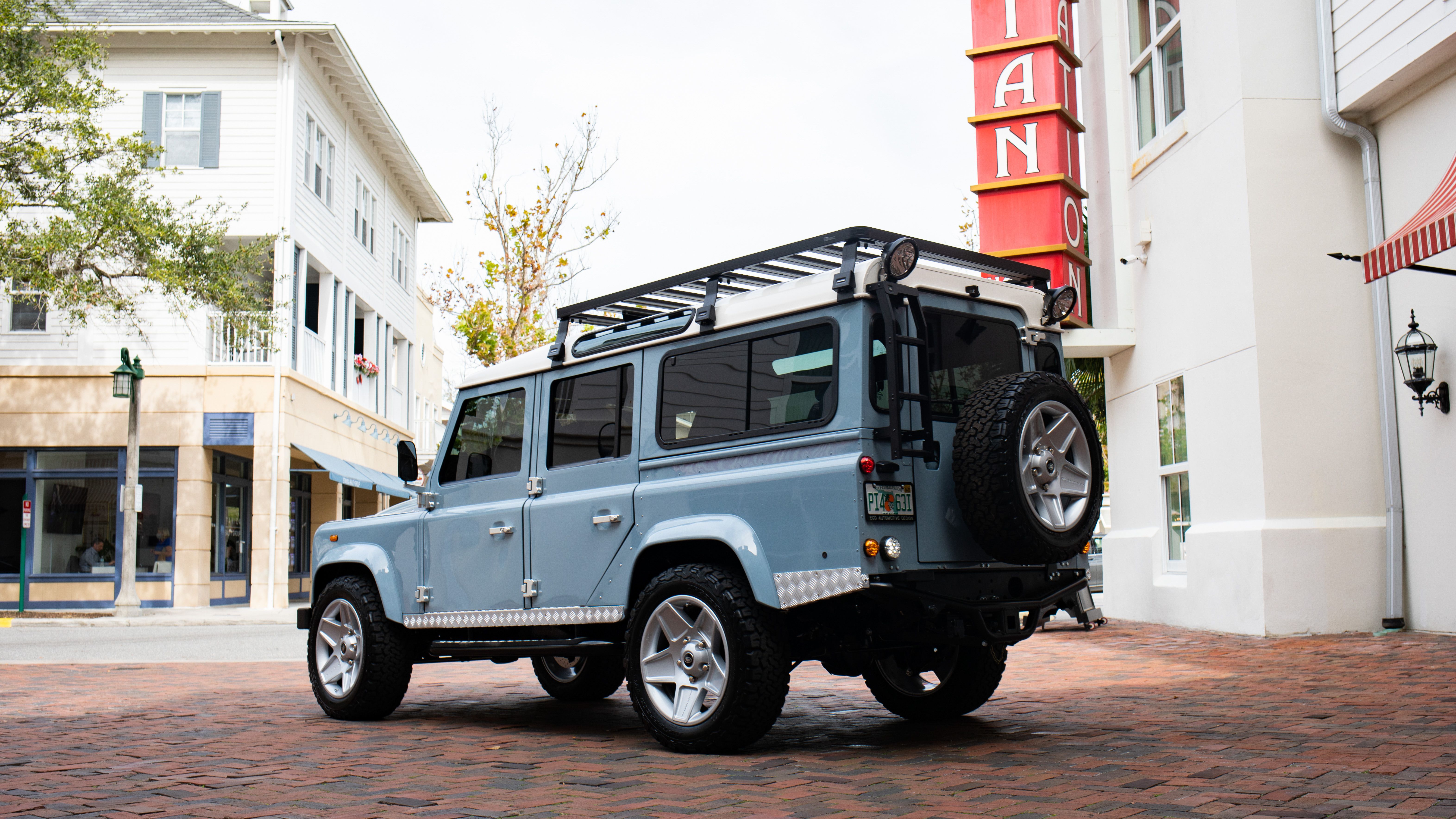 View Photos of the E.C.D. Land Rover Defender