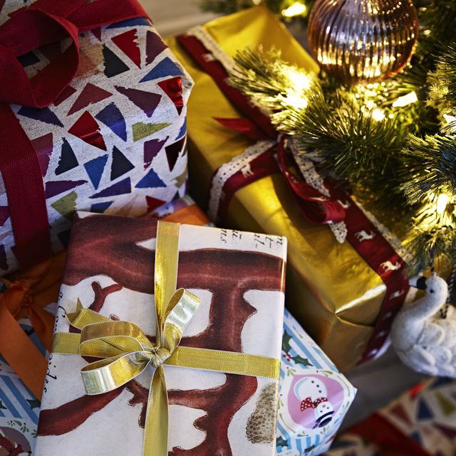 Personalised Christmas Eve Box Gift Topper Santa Present Xmas Tree Favour  202