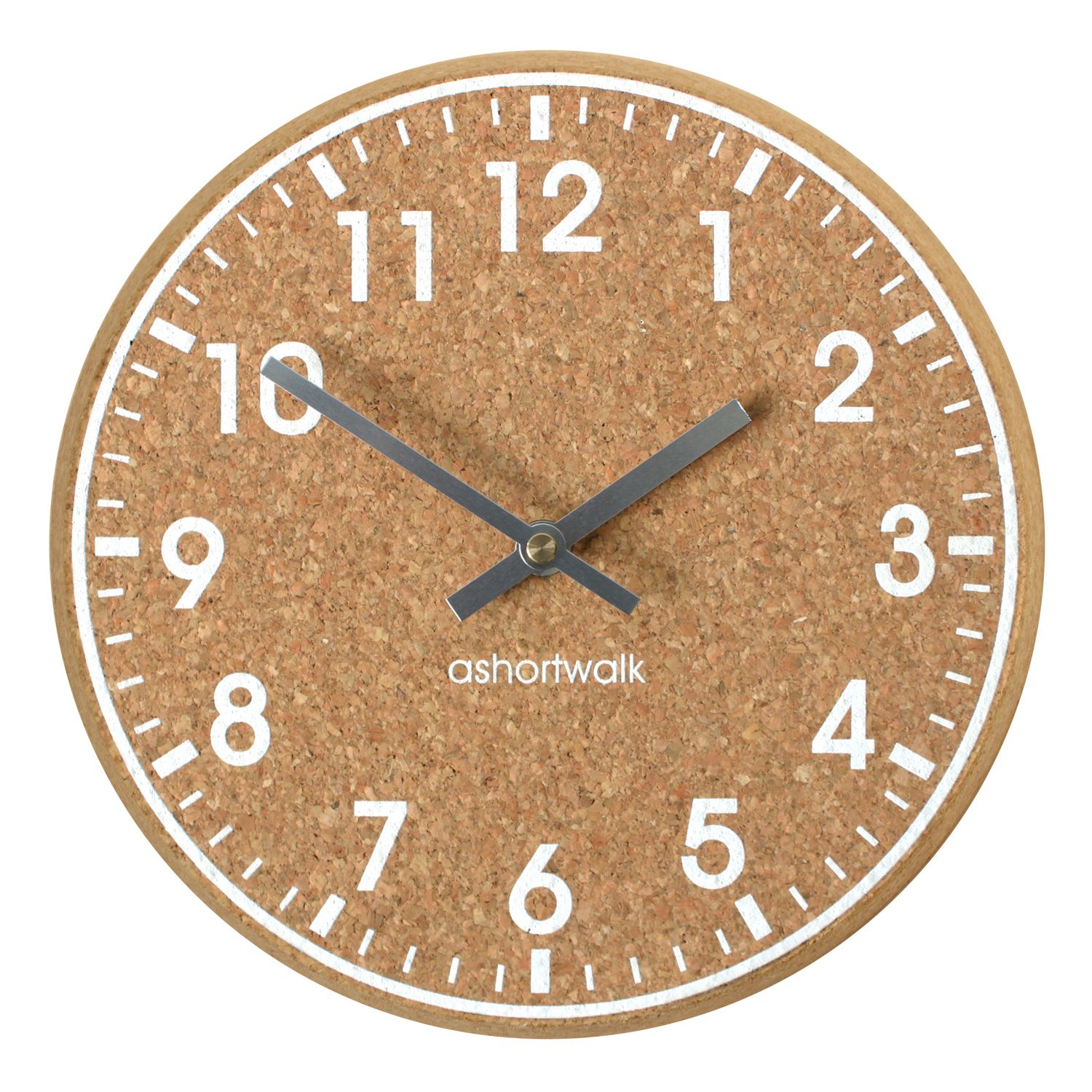 https://hips.hearstapps.com/hmg-prod/images/eco-chunky-cork-wall-clock-notonthehighstreet-1521596001.jpg