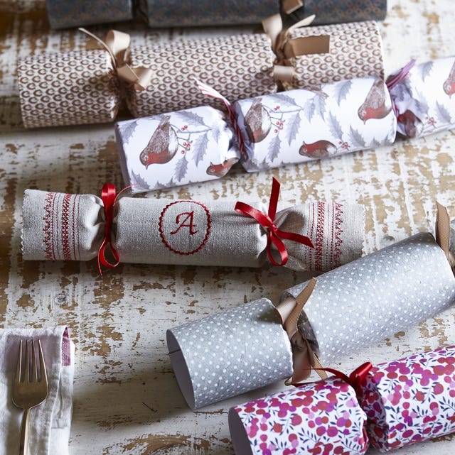 eco friendly christmas crackers