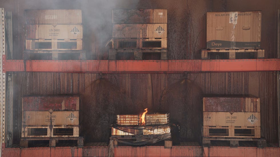 ecofire-fighting-1-6824eac97564d.jpg