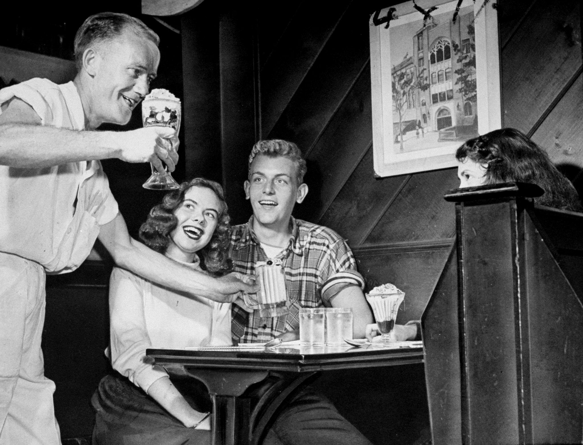 Here's the scoop on ice cream dishers  dating back to the 1920s
