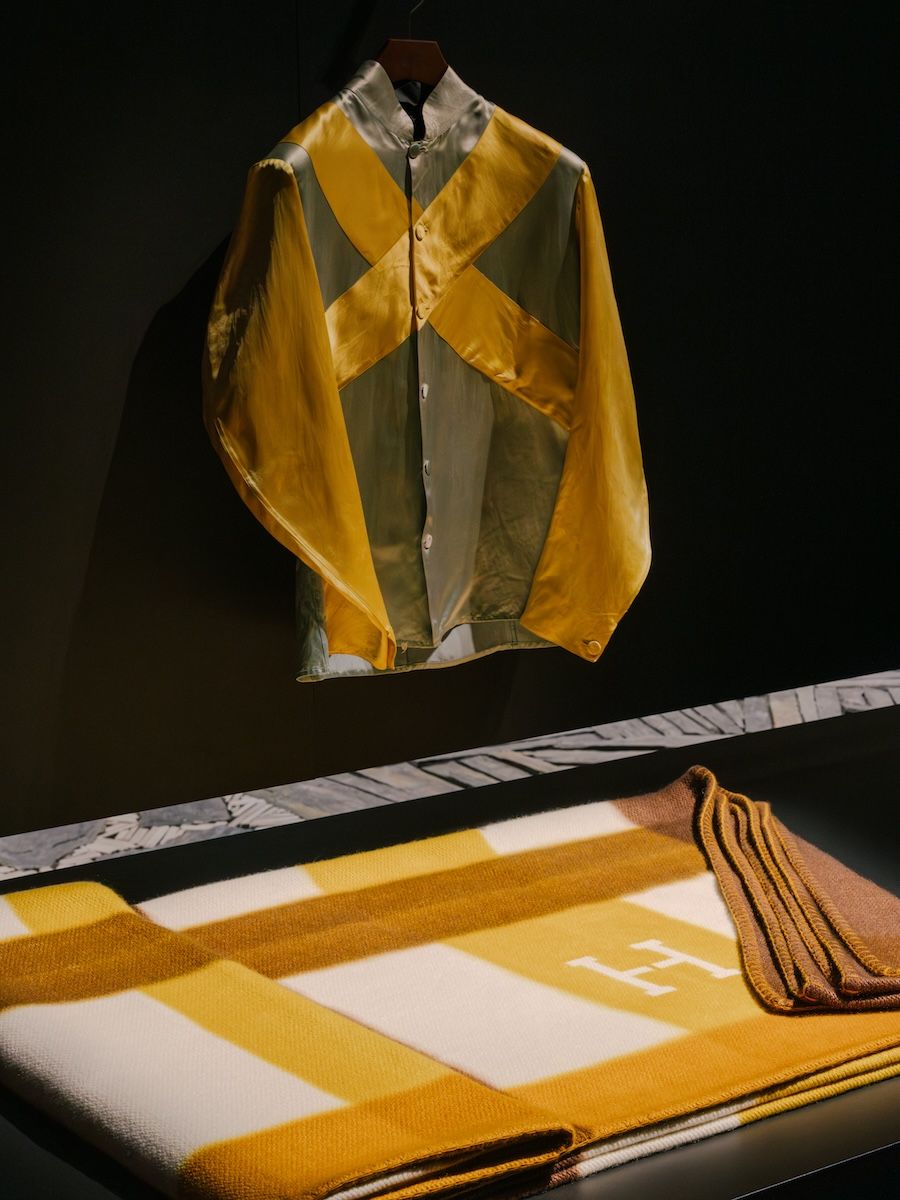★脱いでも楽しめる★【HERMES】人気 ≪テス≫ ミラノ ジャージ ☆脱いでも楽しめる☆【HERMES】人気 ≪テス≫ ミラノ ジャージ