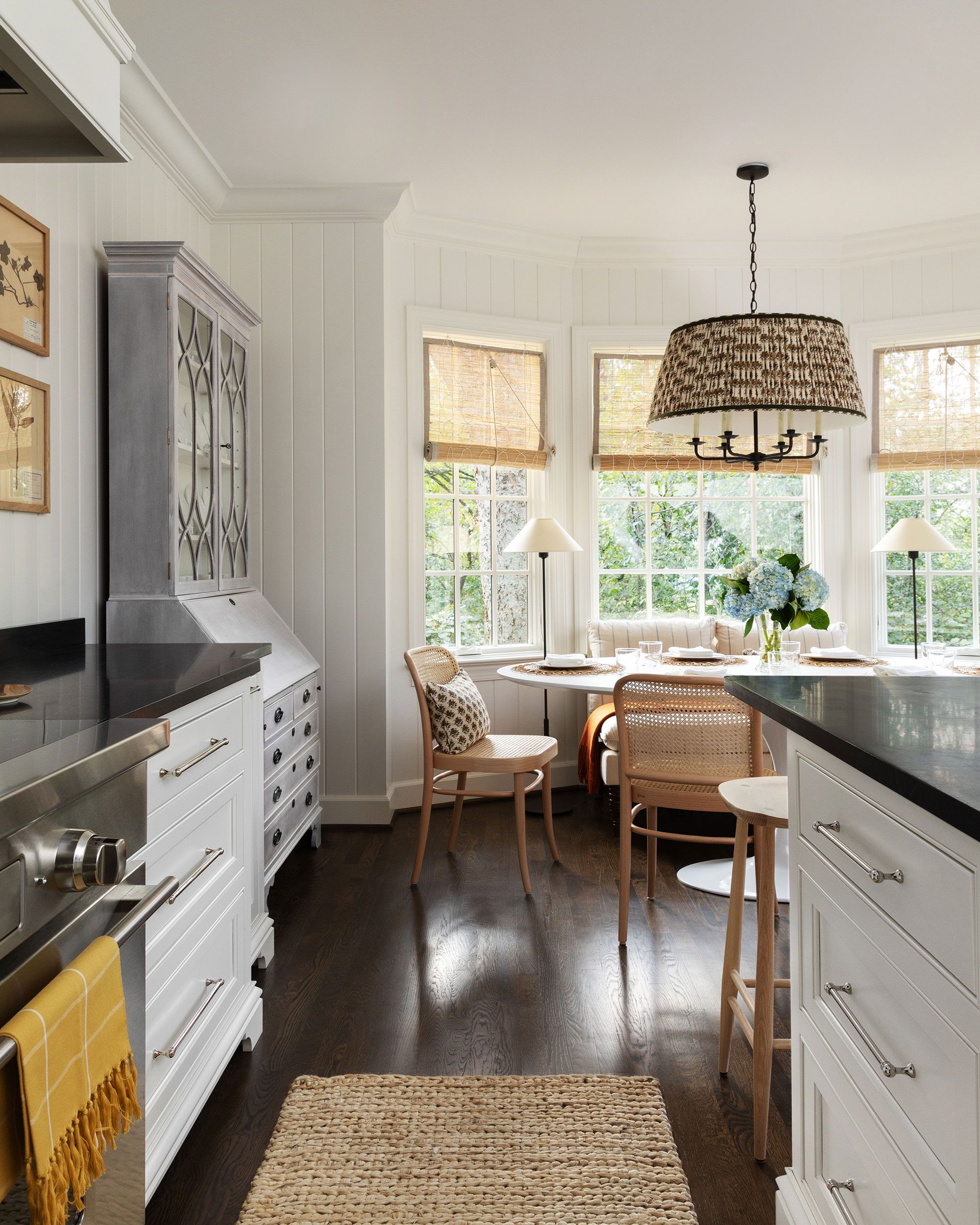 18 Best White Kitchen Cabinets Design