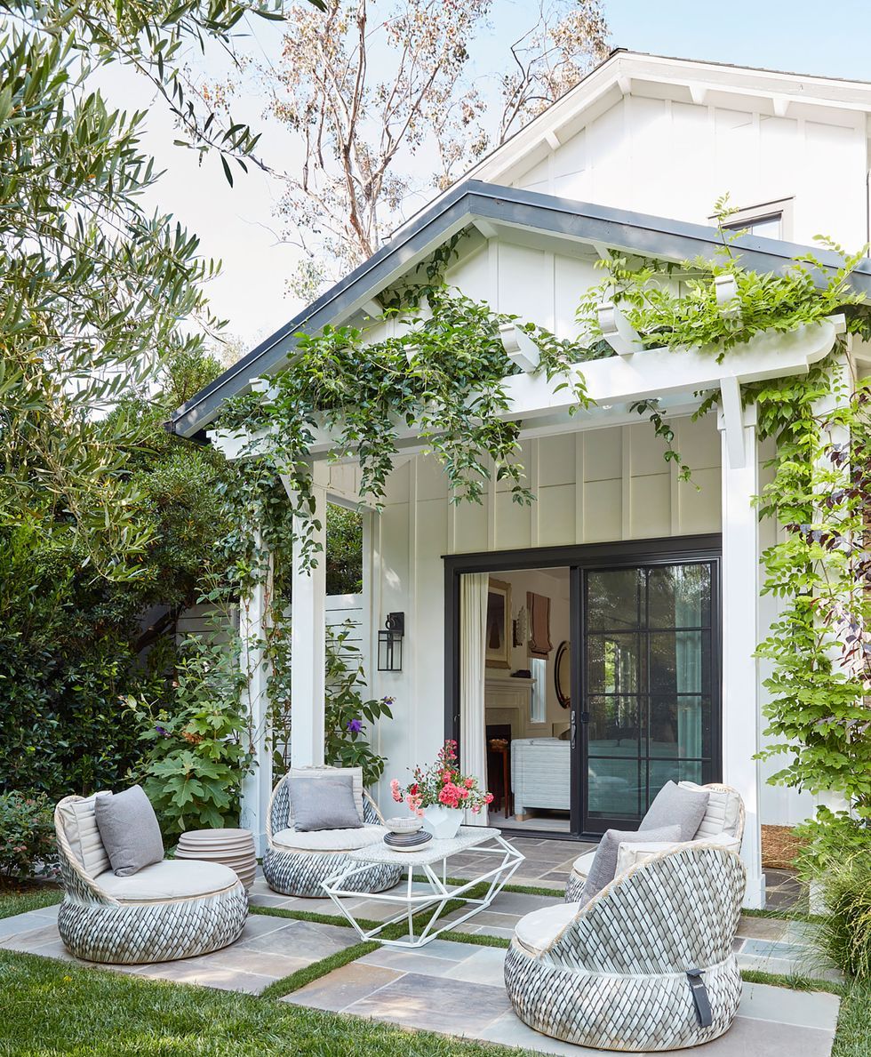 36 Gorgeous Outdoor Rooms - Outdoor Room Decor Ideas