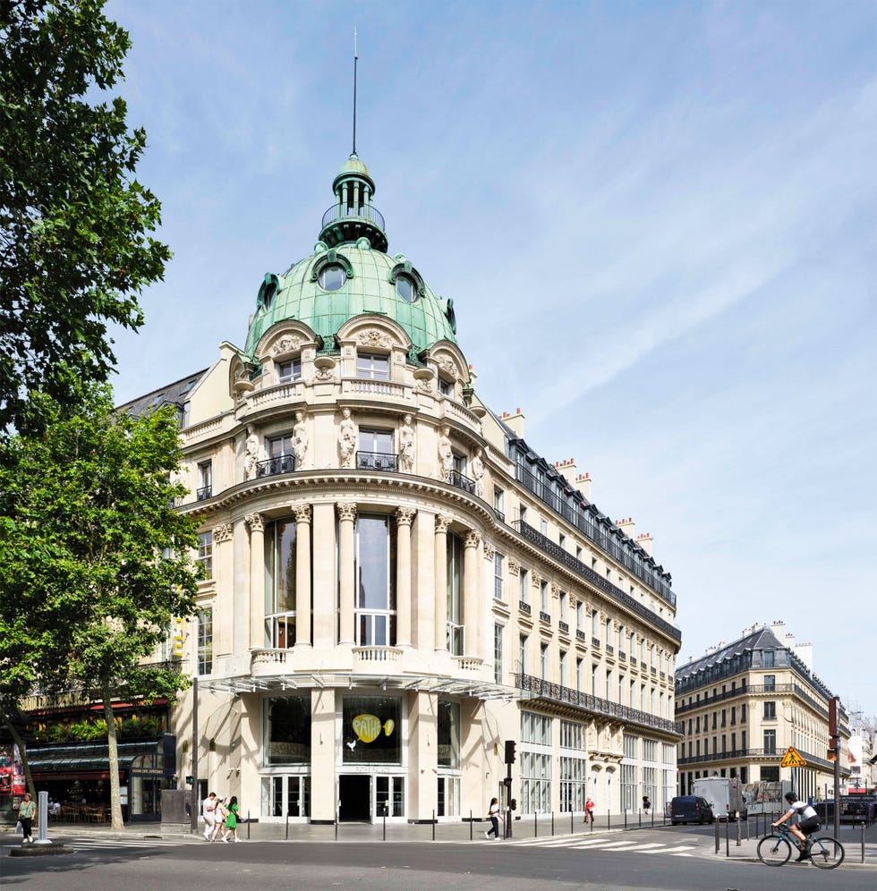 quintessential parisian building exterior on a corner