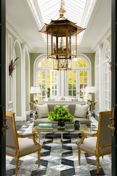 White, Room, Interior design, Furniture, Living room, Property, Yellow, Building, Ceiling, Home, 