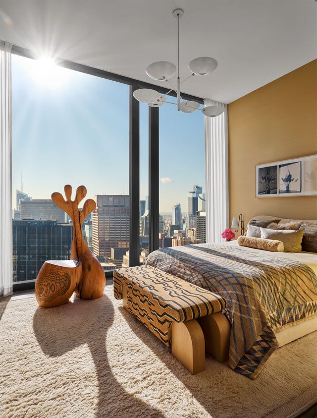 This Dizzyingly High New York Apartment Is Like an Art Museum in the Clouds