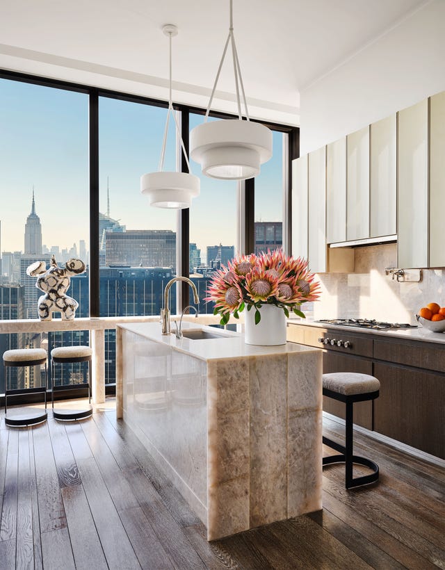 This Dizzyingly High New York Apartment Is Like an Art Museum in the Clouds