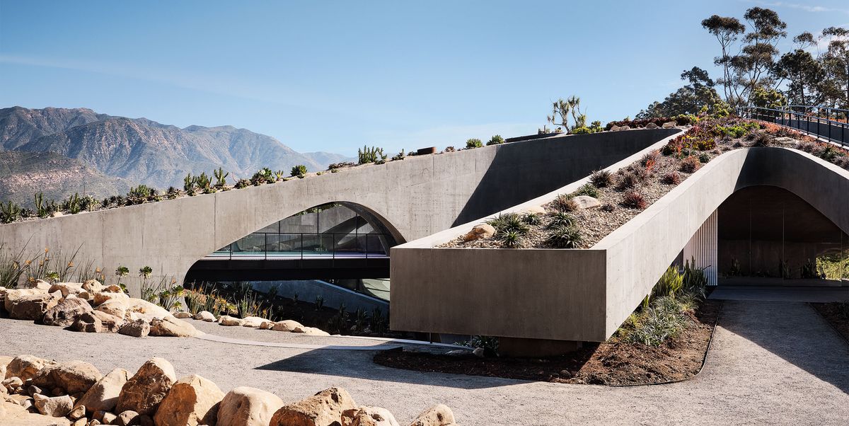 This Futuristic Concrete House Is Possibly the Wildest Thing We’ve Ever Published