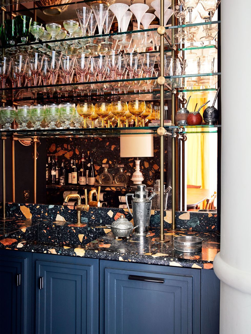 30 Refined Home Bar Ideas To Show Off