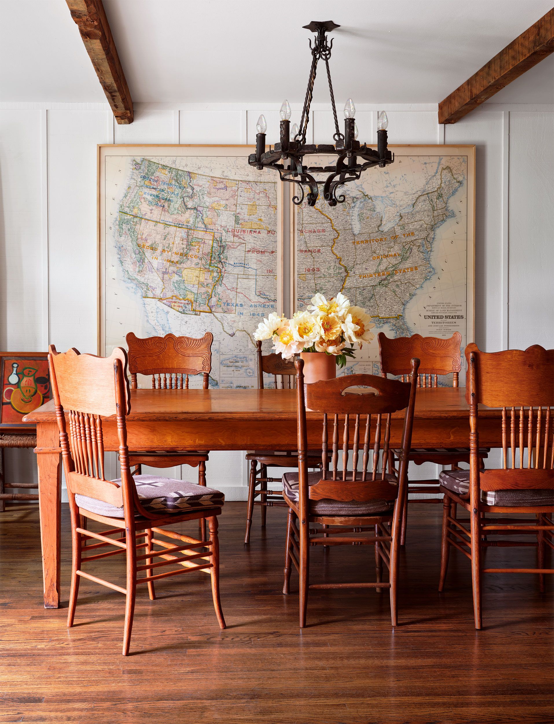 Tour a Ranch House That Captures a Glimmer of a Forgotten California