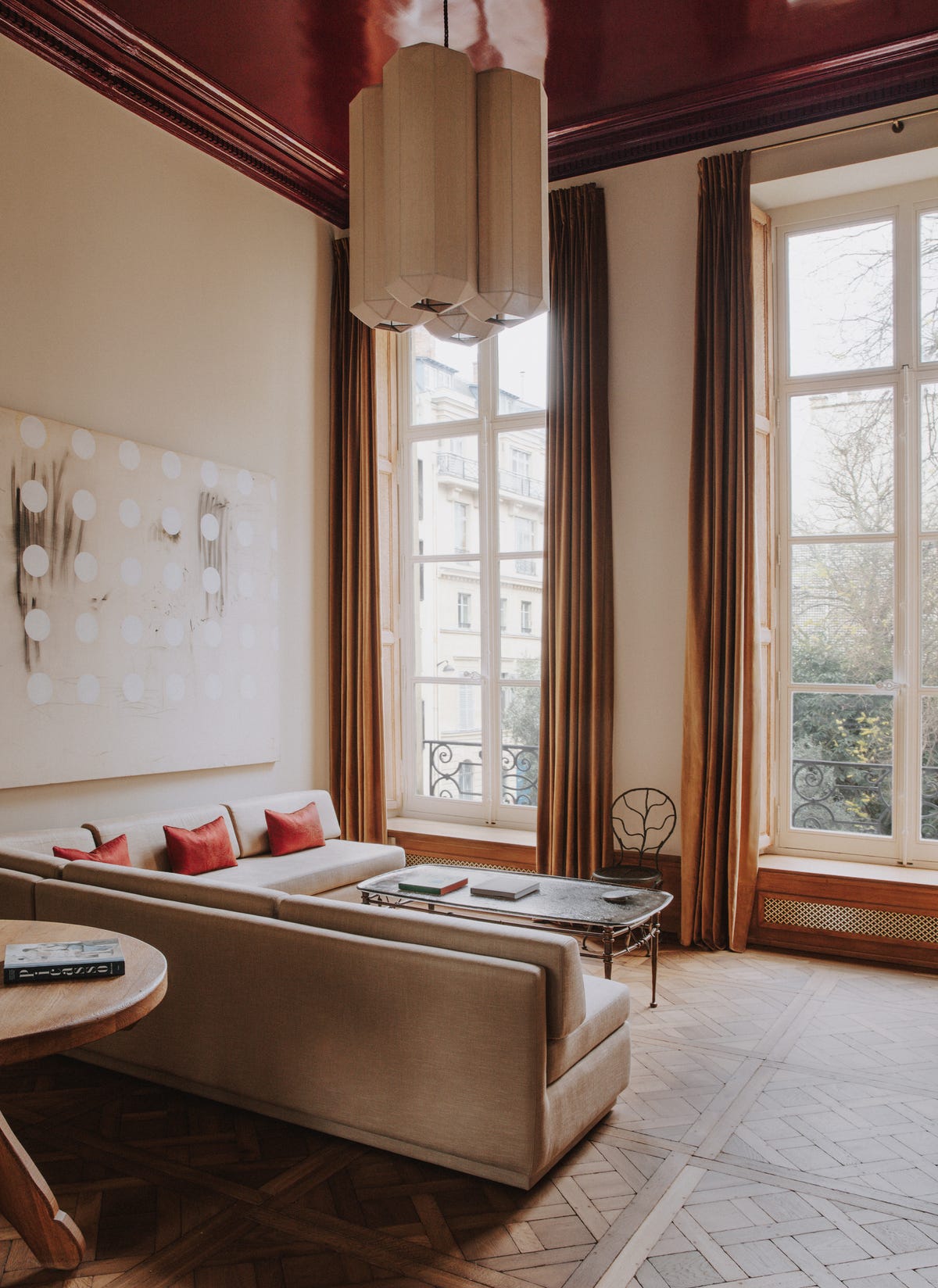 This 18th Century Parisian Apartment Embodies Its Owner's Effortless French Style