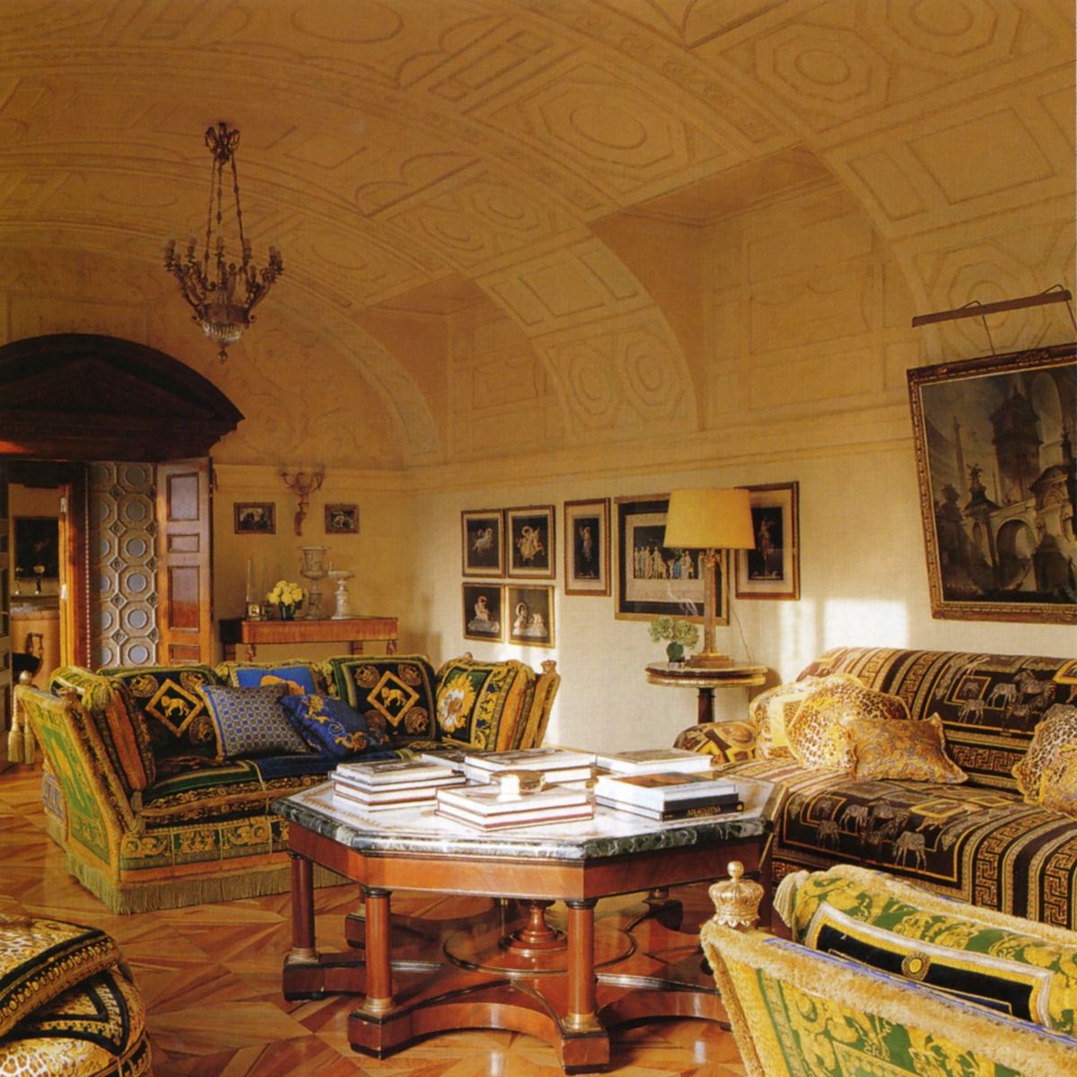 What'S Gold And Leopard All Over? Donatella Versace'S Opulent Milan Home