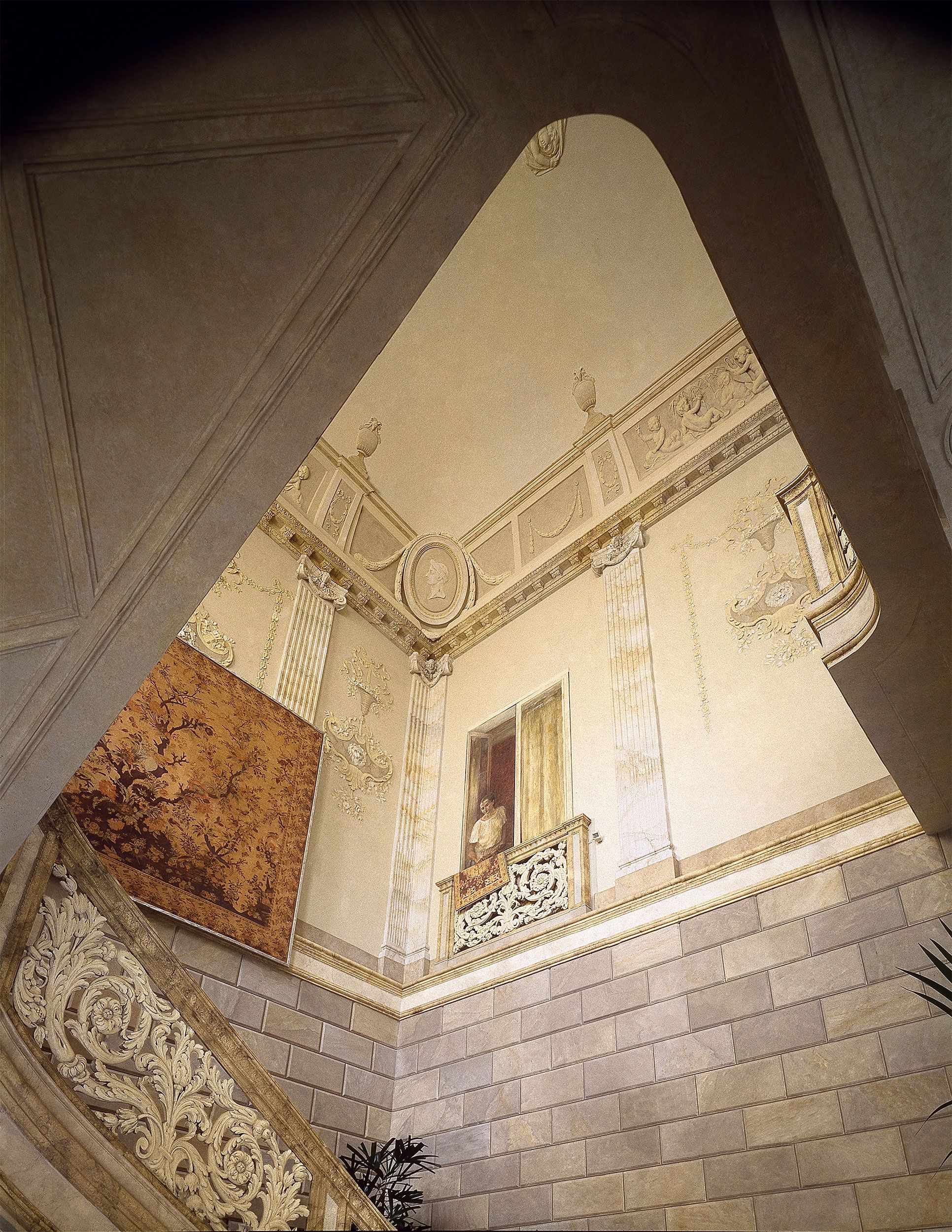 Tour a Never-Before-Seen Milan Apartment | Studio Peregalli