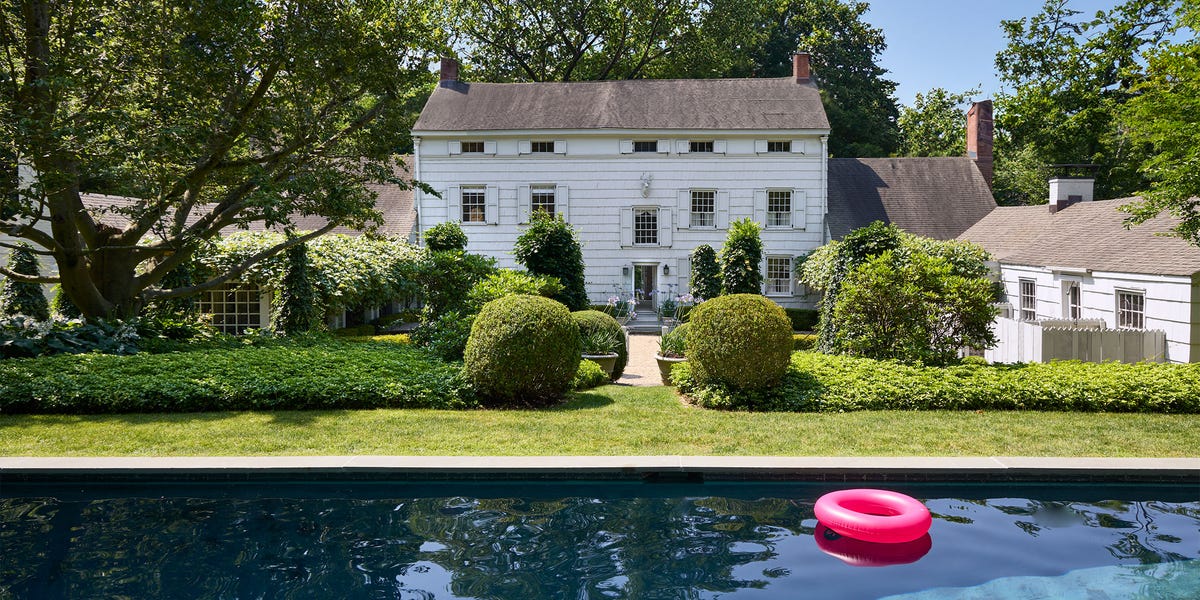 This Former Quaker School Is Now a Riot of Pattern and Personality This Former Quaker School Is Now a Riot of Pattern and Personality