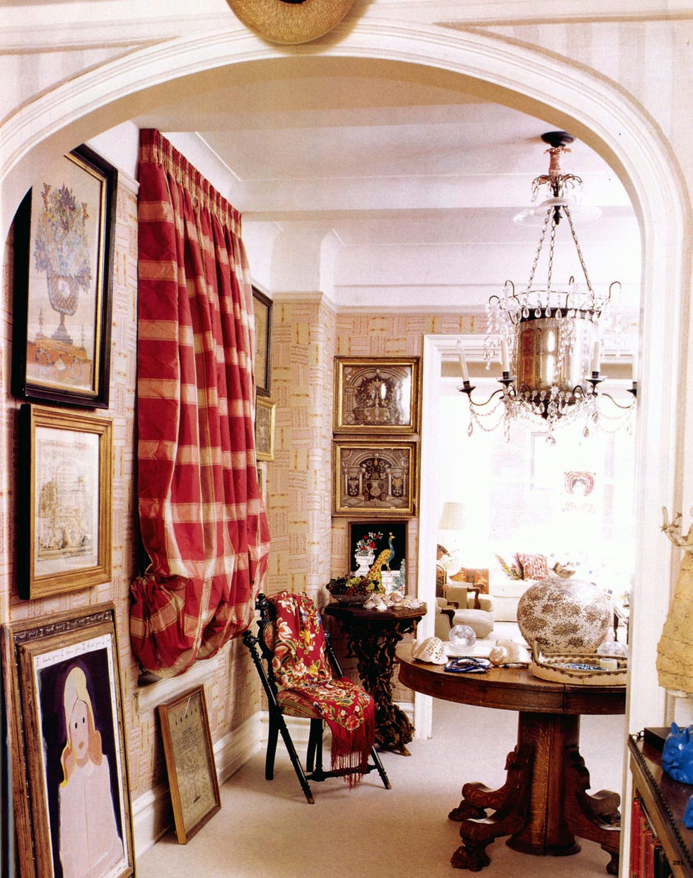 gloria vanderbilt elle decor