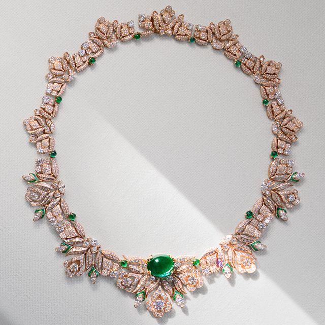 bulgari emerald, ­diamond, and pink gold ­barocko high jewelry necklace