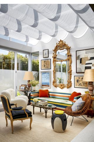 A Transformed 1950s Beverly Hills Home