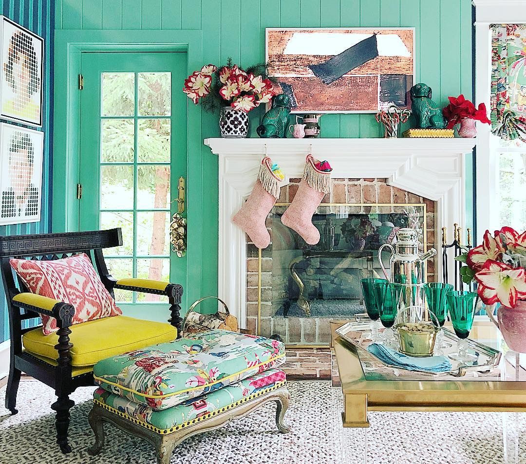Living room, Green, Room, Turquoise, Interior design, Furniture, Blue, Pink, Home, Aqua, 