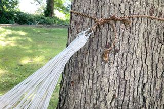 how to hang a hammock