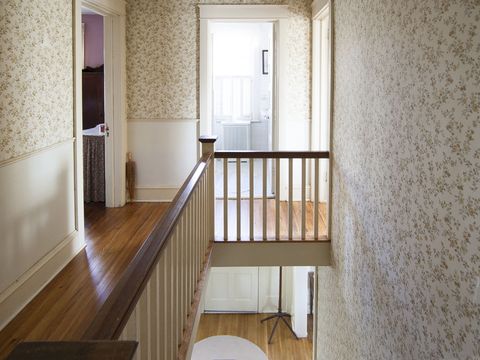 Stairs, Property, Room, Handrail, Floor, Building, Interior design, House, Wall, Architecture, 