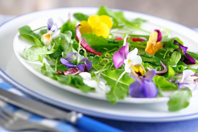 rocket salad with edible flowers