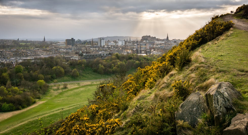 edinburgh skyline