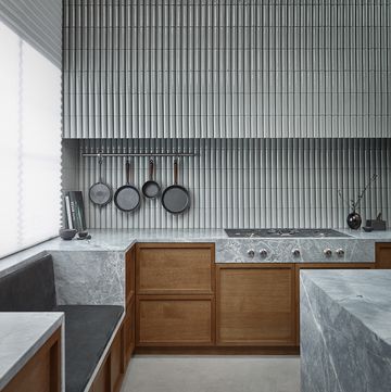 keuken met verticale tegels