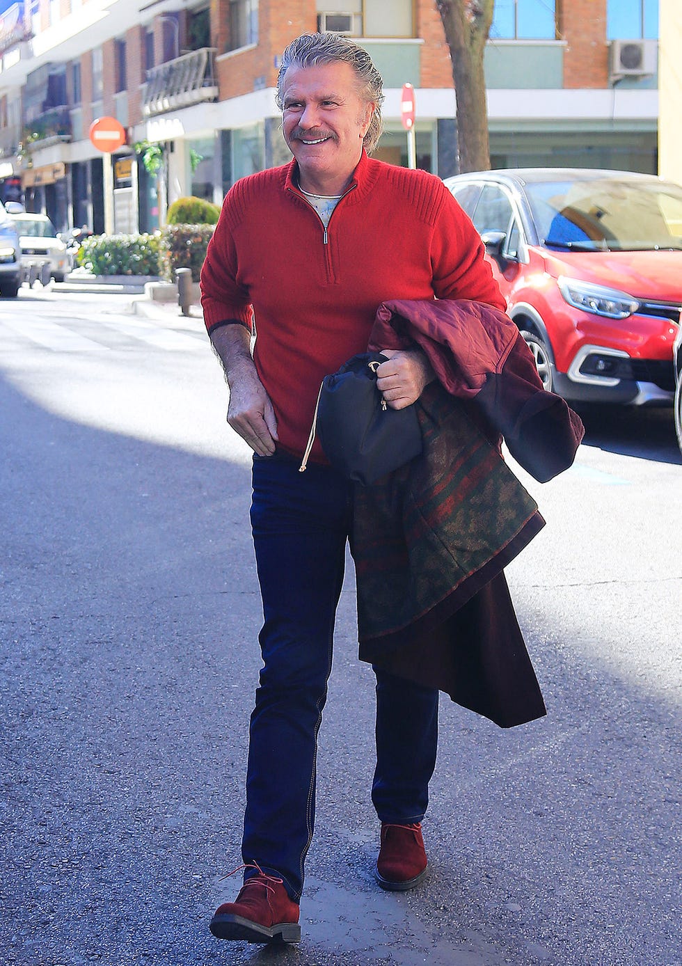 Edmundo Bigote Arrocet, el gran ausente en las visitas de Terelu Campos tras su doble mastectomía.